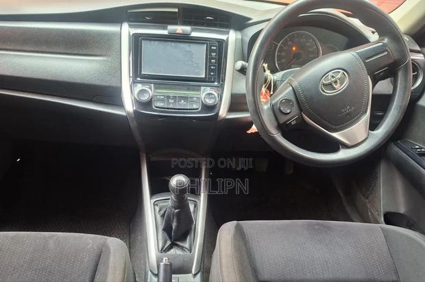 Toyota Corolla Fielder 2016 Blue