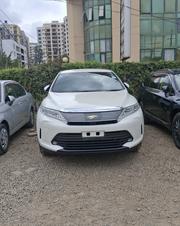 Toyota Harrier 2.0 2019 Pearl for sale