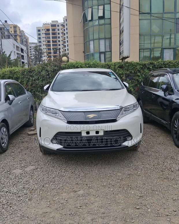 Toyota Harrier 2.0 2019 Pearl