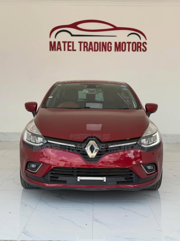 Renault Lutecia 2018 Red