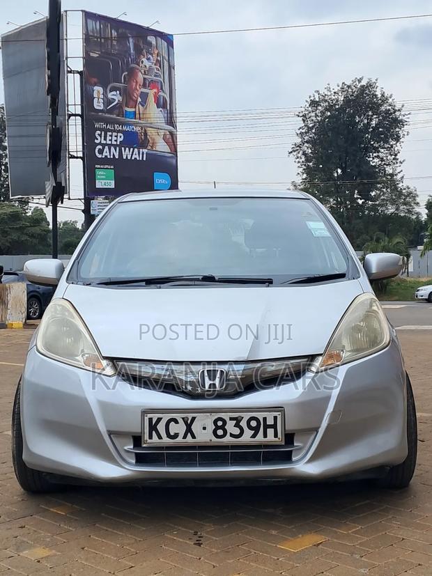 Honda Fit 2013 Silver