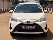 Toyota Vitz 2019 White for sale