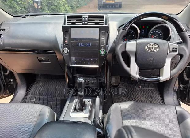 Toyota Land Cruiser Prado 2015 Black