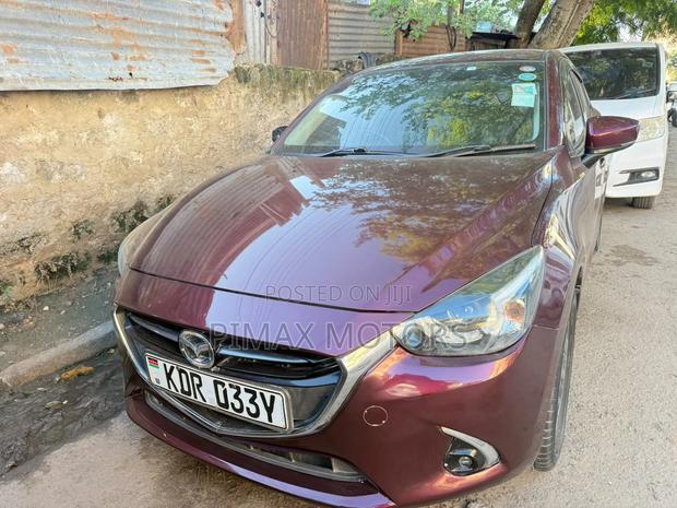 Mazda Demio 2018 Maroon