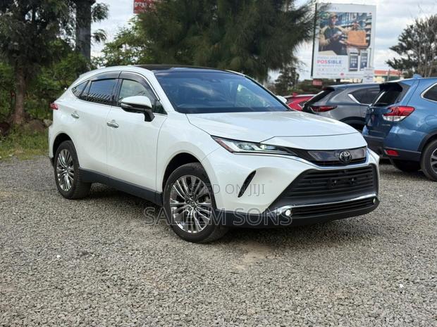 Toyota Harrier 2.0 2021 Pearl