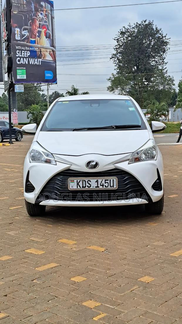 Toyota Vitz 2018 White