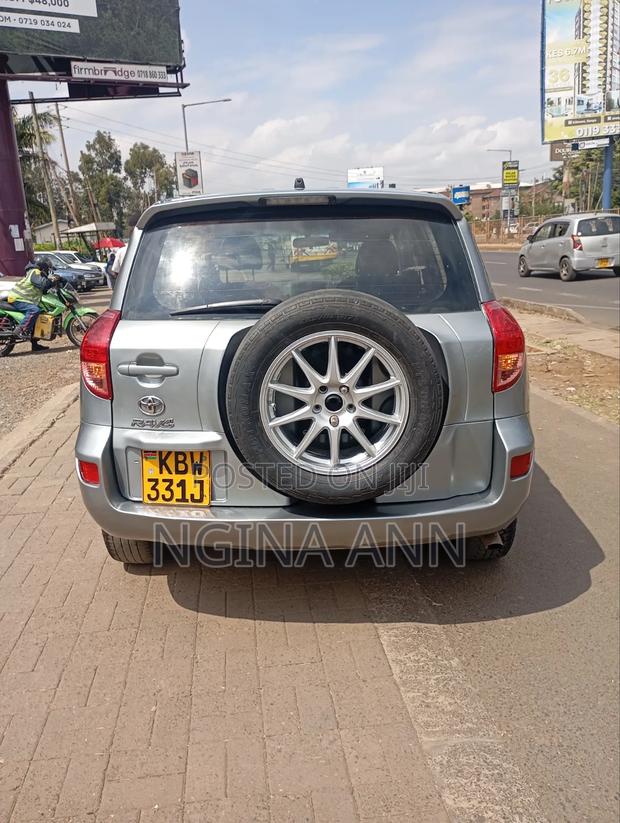 Toyota RAV4 2006 Silver