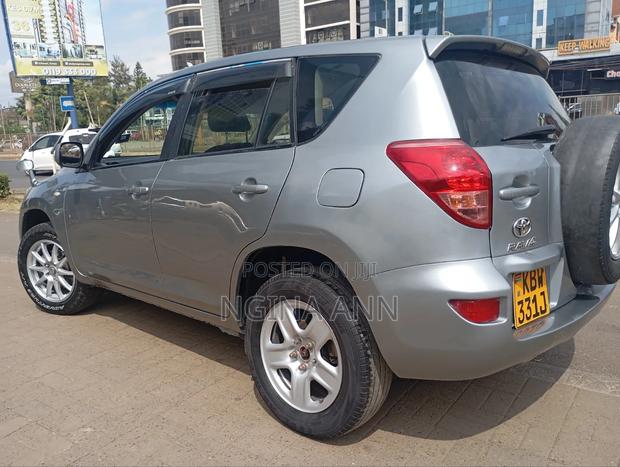 Toyota RAV4 2006 Silver