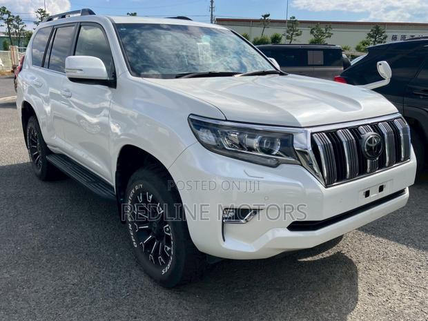 Toyota Land Cruiser Prado 2.8 2021 Pearl