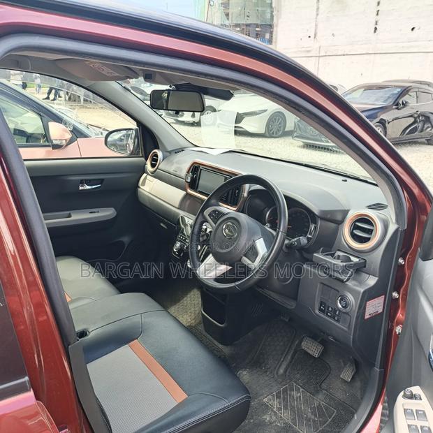 Toyota Passo 2019 Maroon