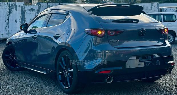 Mazda 3 2019 Blue