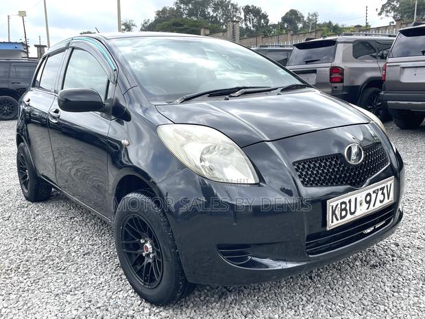 Toyota Vitz 1.3 FWD 3dr 2006 Black