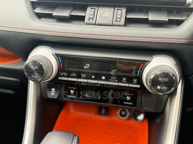 Toyota RAV4 Adventure AWD 2020 Black