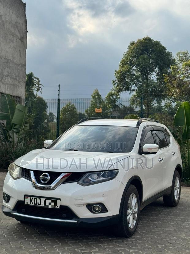 Nissan X-Trail 2015 White