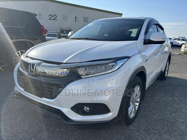 Honda Vezel 1.5 Hybrid 2WD 2019 Pearl
