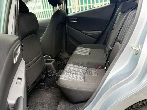 Mazda 2 2020 Silver