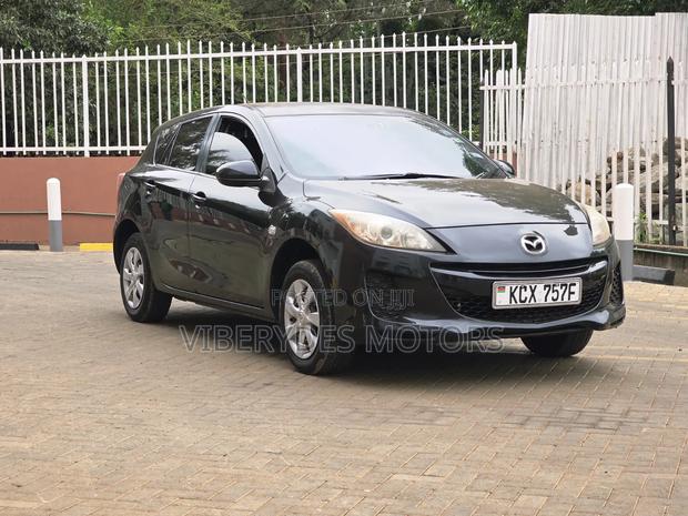 Mazda Axela 2012 Black