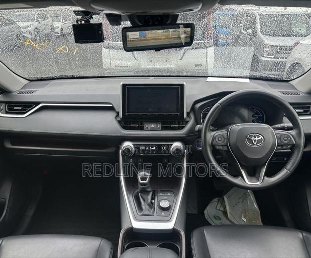 Toyota RAV4 Hybrid 2020 Matt Black