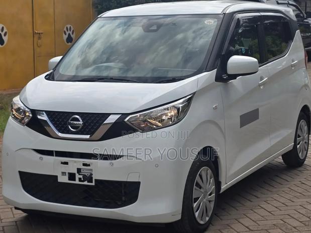Nissan Dayz 2019 White