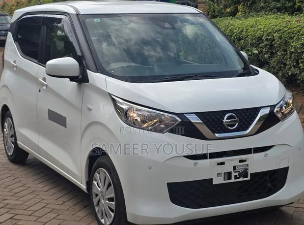 Nissan Dayz 2019 White