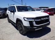Toyota Land Cruiser LC300 2022 White for sale