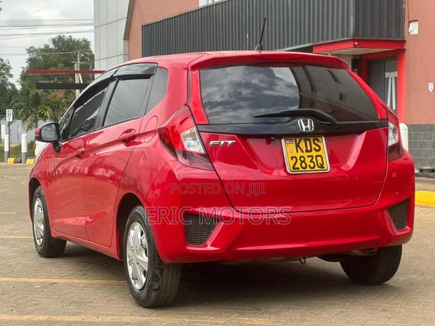 Honda Fit 2017 Red