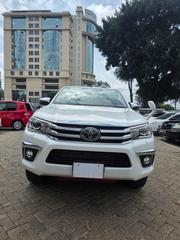 Toyota Hilux 2019 White for sale