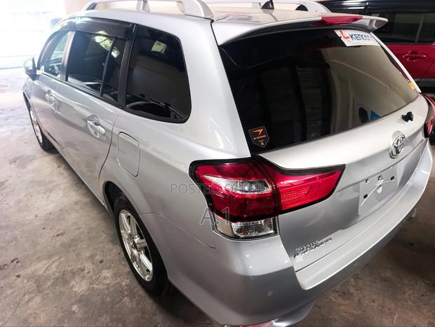 Toyota Corolla Fielder 1.5 Petrol FWD 2019 Silver