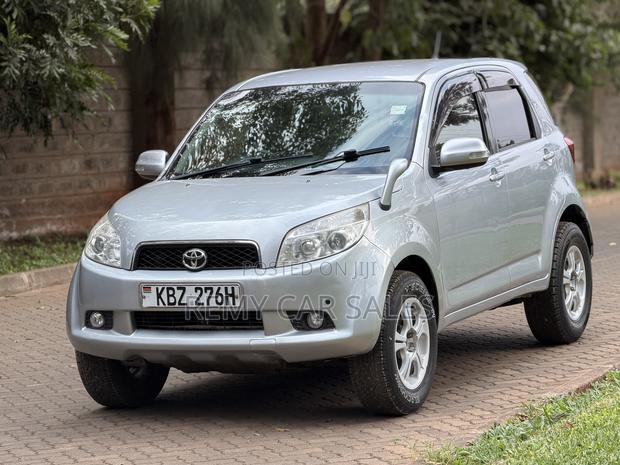 Toyota Rush 2007 Silver