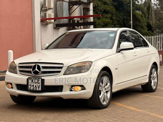 Mercedes-Benz C200 2008 White