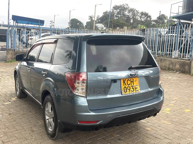 Subaru Forester 2.0D X 2009 Green