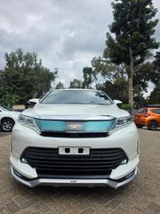 Toyota Harrier 2018 White for sale