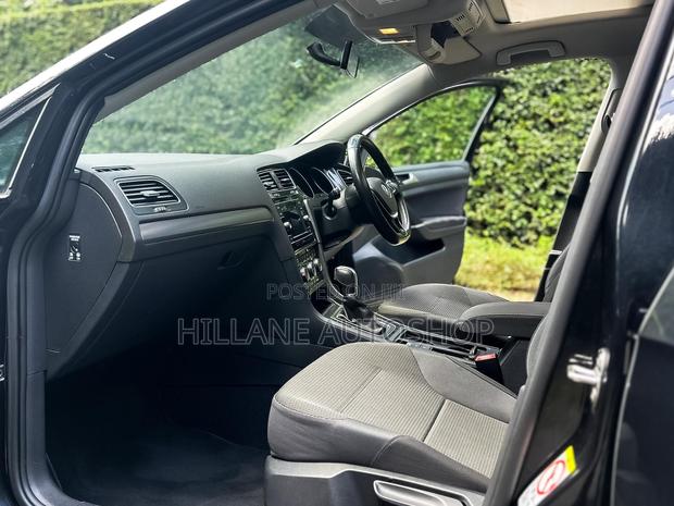 Volkswagen Golf 2018 Black