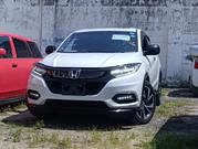 Honda Vezel 2019 White for sale