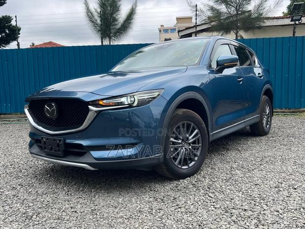 Mazda CX-5 2019 Blue