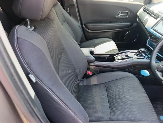 Honda Vezel 2019 Gray