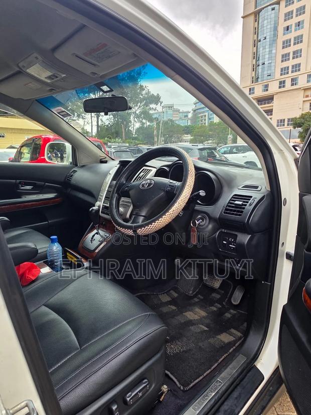 Toyota Harrier 2009 White