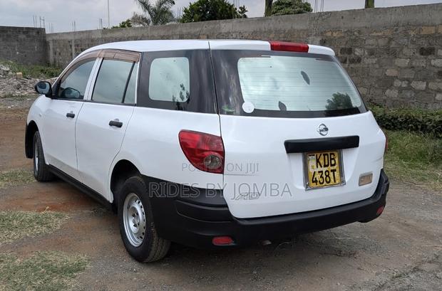Nissan Advan 2014 White