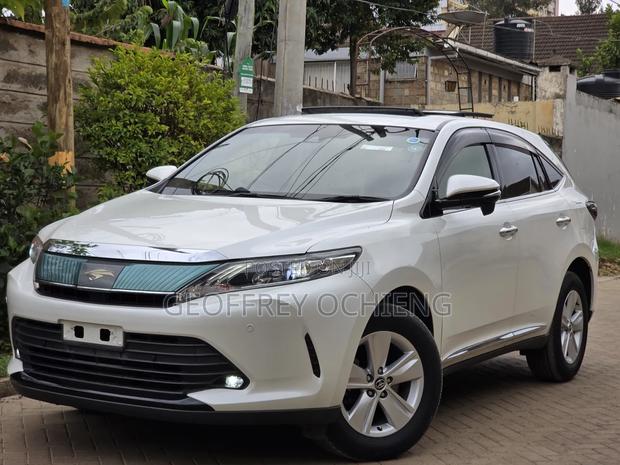 Toyota Harrier 2019 White