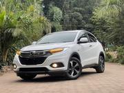 Honda Vezel 1.5 2WD 2019 White for sale