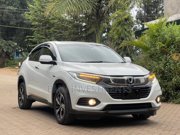 Honda Vezel 1.5 2WD 2019 White
