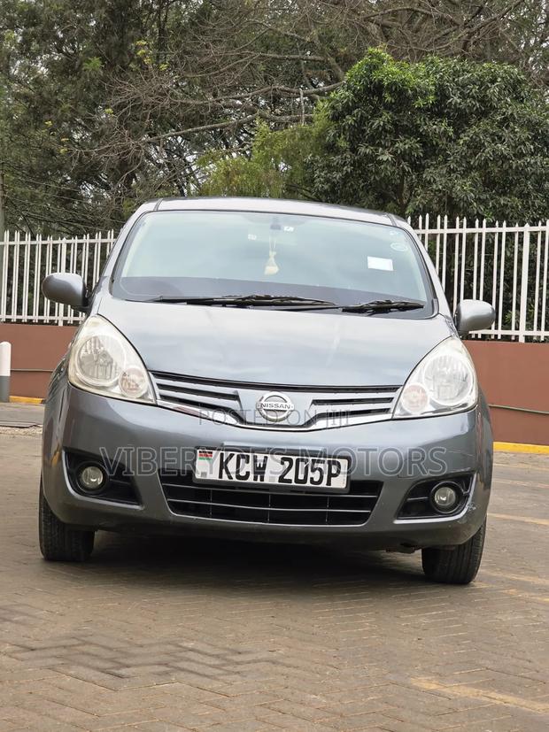 Nissan Note 2012 Gray