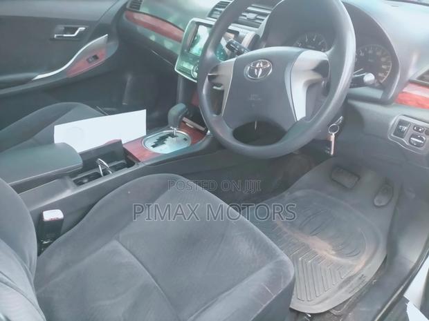 Toyota Allion 2012 Silver