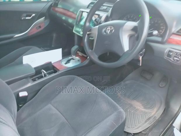 Toyota Allion 2012 Silver