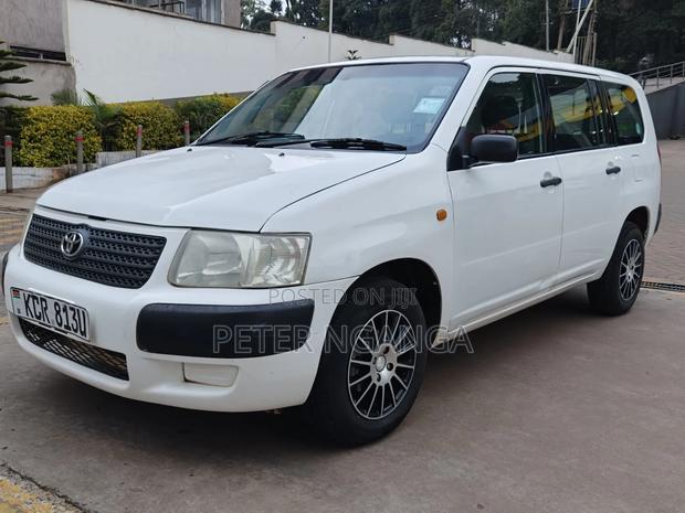 Toyota Succeed 2011 White
