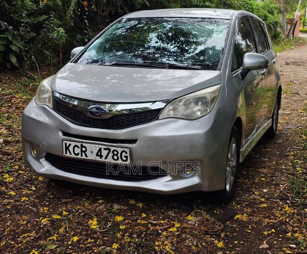 Subaru Trezia 2011 Silver