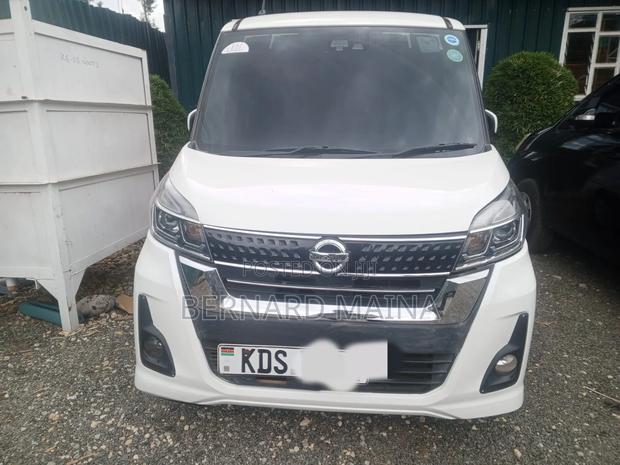 Nissan Dayz 2017 White