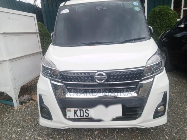 Nissan Dayz 2017 White