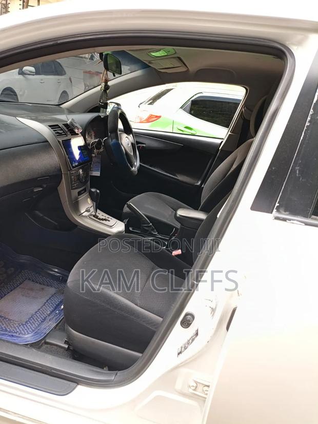 Toyota Corolla Fielder 2010 Off white