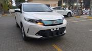 Toyota Harrier 2018 White for sale
